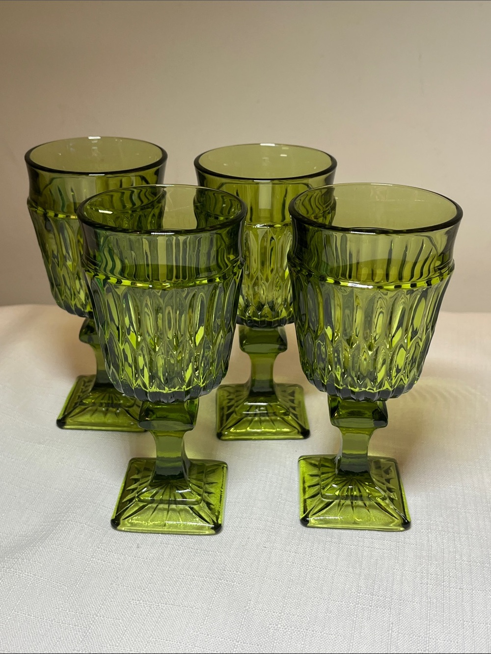 Indiana Glass Green Pressed Glass Goblets
Set of 4
Vintage Mt. Vernon